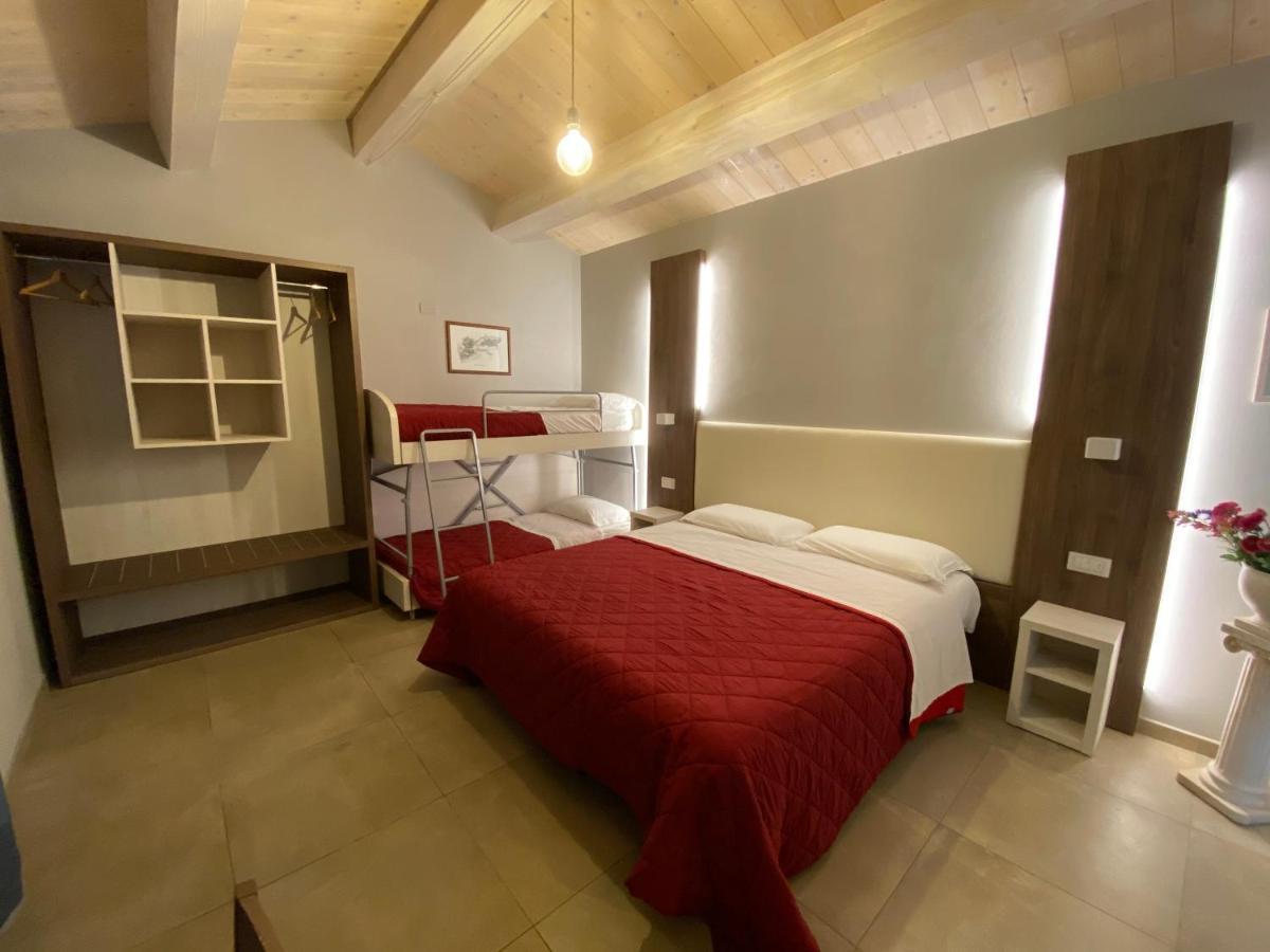 Il Villino Agriturismo B&B Belforte del Chienti Exterior foto