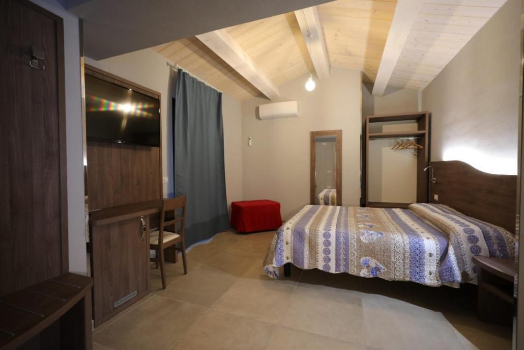 Il Villino Agriturismo B&B Belforte del Chienti Exterior foto