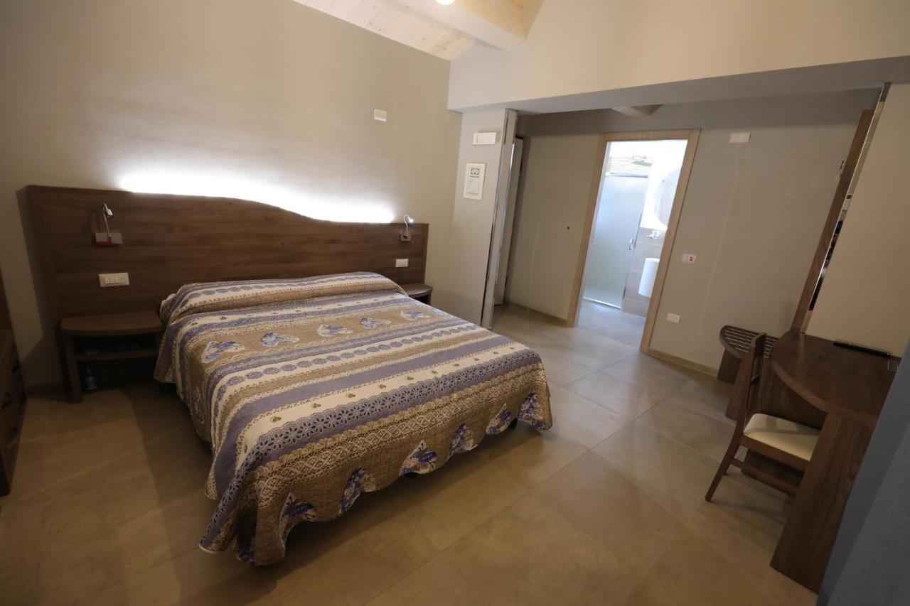 Il Villino Agriturismo B&B Belforte del Chienti Exterior foto
